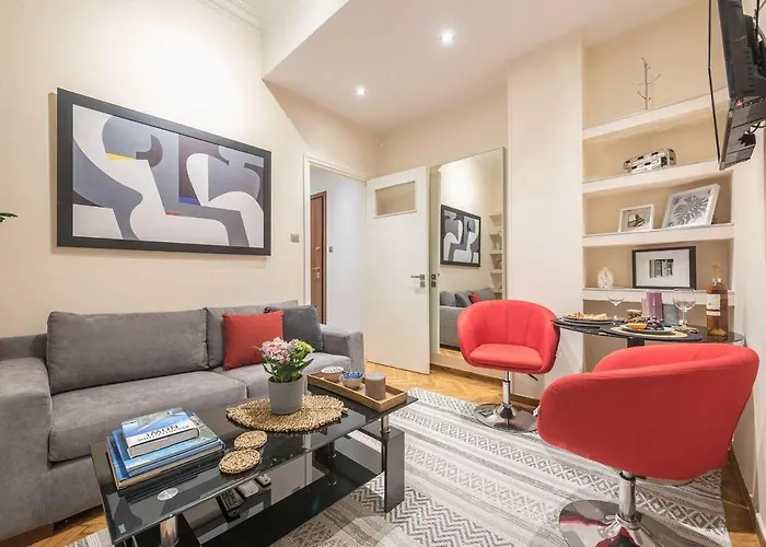 Ermis Exclusive Apt In Kolonaki