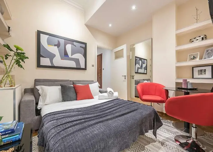 Ermis Exclusive Apt In Kolonaki